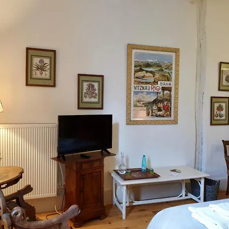 Ombre Rose 3* Le Fousseret