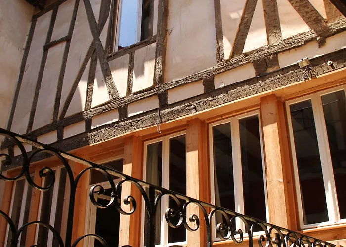 Ombre Rose Frühstückspension Le Fousseret