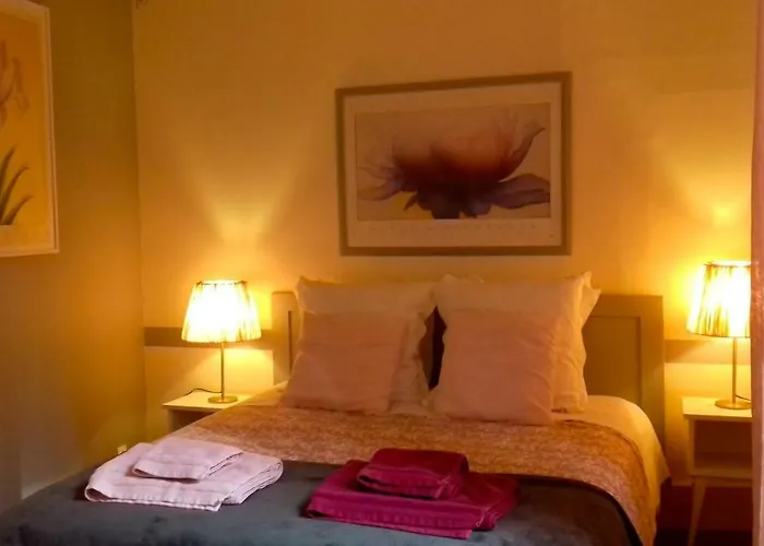 Ombre Rose Frühstückspension Le Fousseret