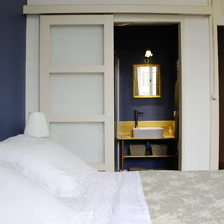 Ombre Rose Bed and breakfast 3*