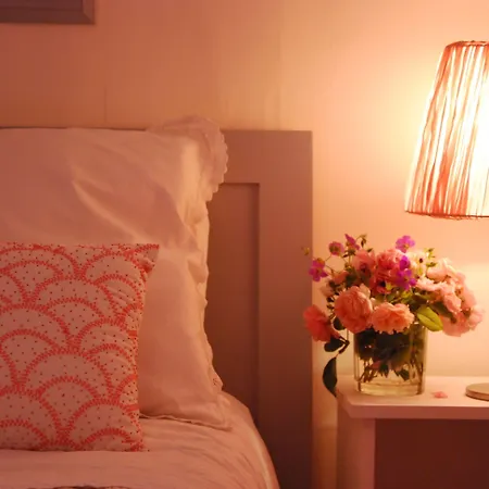 Bed & Breakfast Ombre Rose 3*