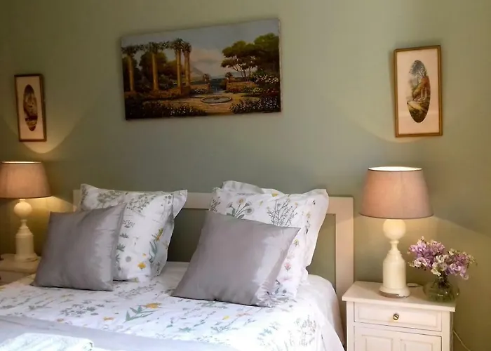 Ombre Rose Bed & Breakfast Le Fousseret